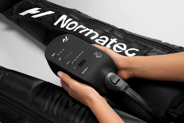 Profesjonalny system do regeneracji i masażu nóg Hyperice Normatec 3.0 Leg System - zdjęcie 10