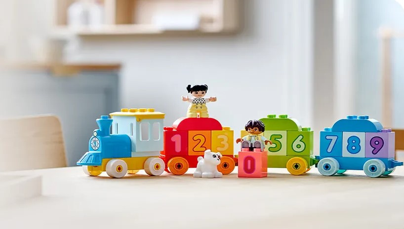 LEGO DUPLO 10954 Pociąg z cyferkami nauka liczenia - zdjęcie 9