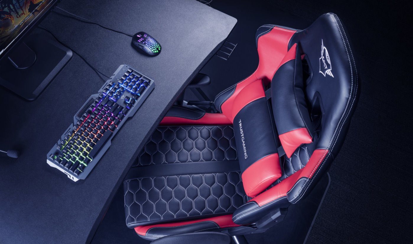 Fotel gamingowy TRUST GXT708R RESTO CHAIR RED (24217) - zdjęcie 2