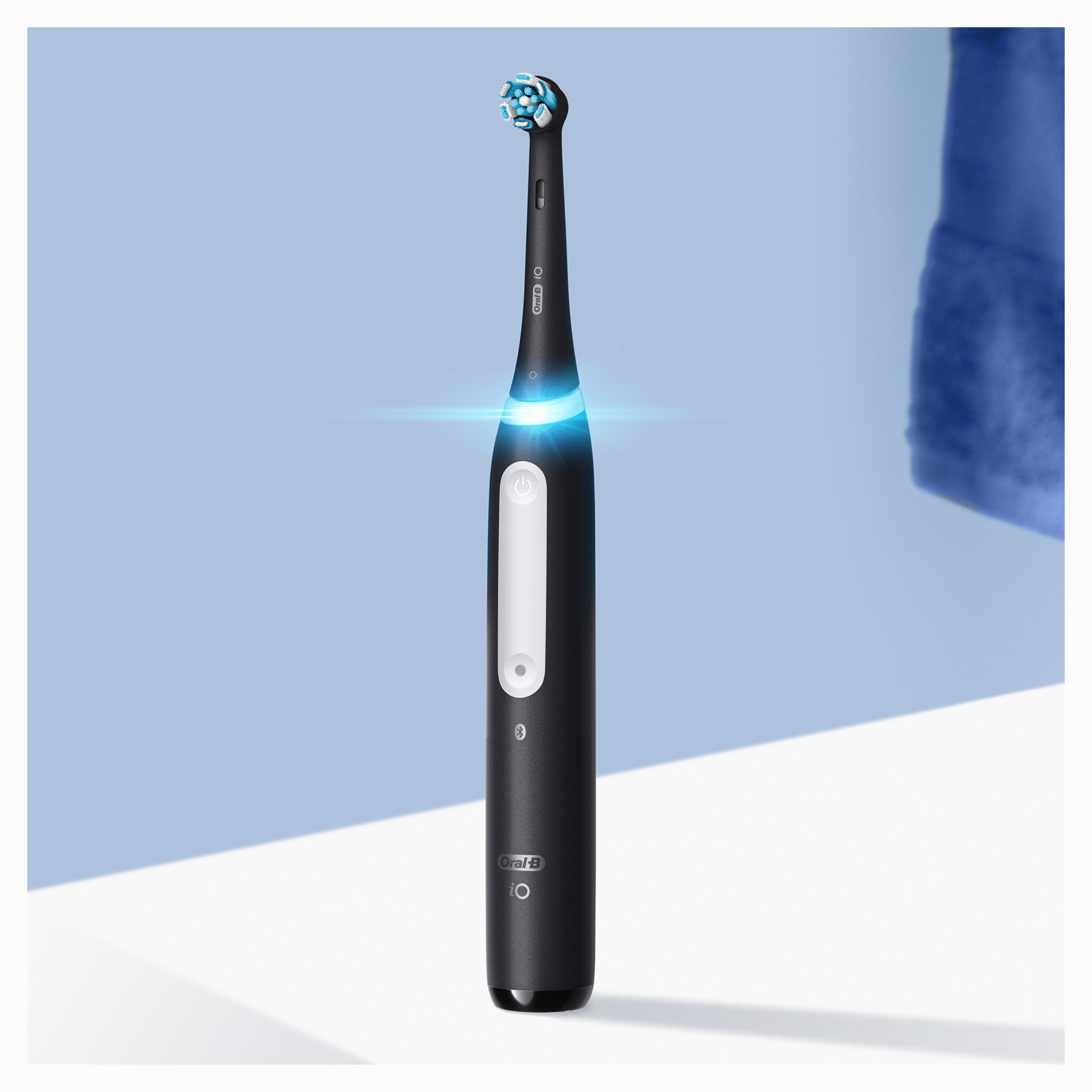 Braun Oral-B szczoteczka elektryczna iO 4 BLACK - zdjęcie 2