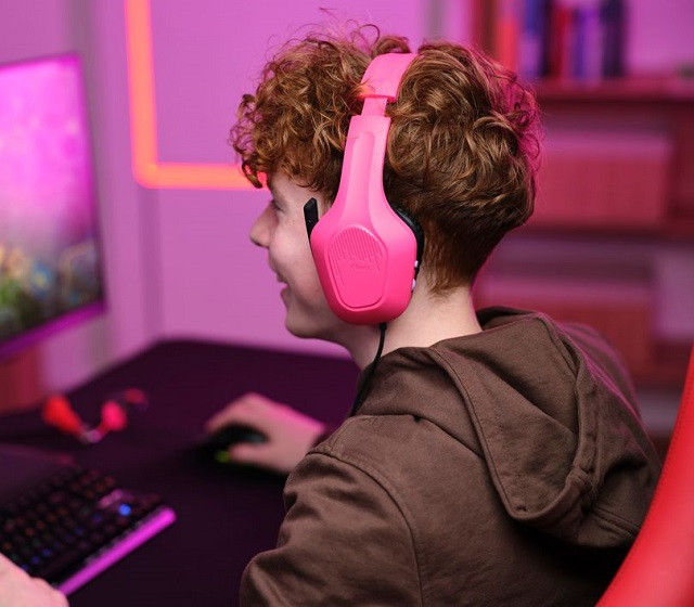 Słuchawki TRUST GXT415P ZIROX HEADSET - PINK 24992 - zdjęcie 3