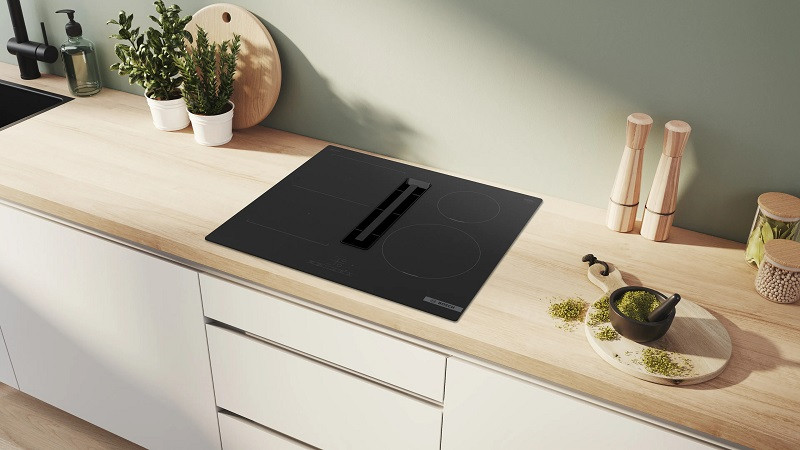 Płyta indukcyjna z wyciągiem BOSCH PVS611B16E - zdjęcie 1