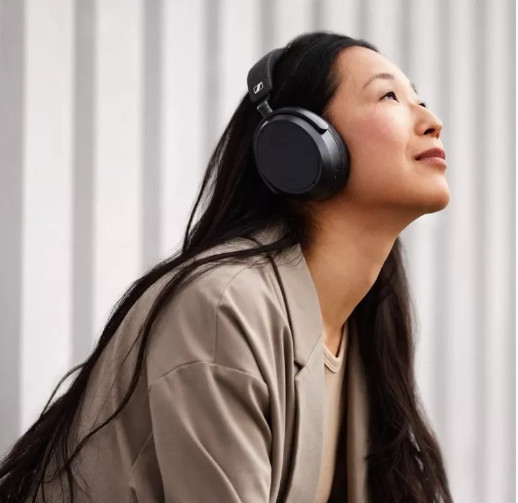 Słuchawki Sennheiser MOMENTUM 4 Wireless White - zdjęcie 3