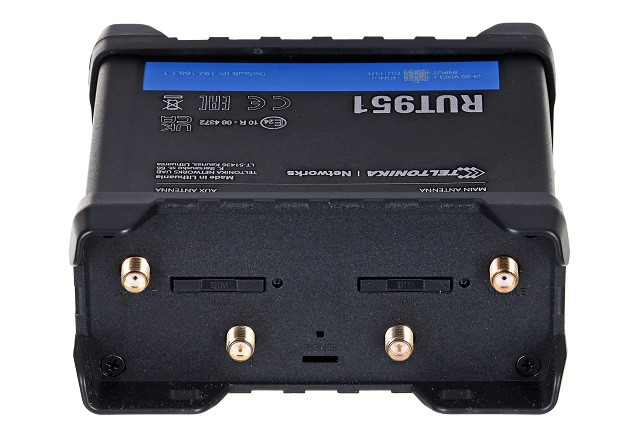 Teltonika Router RUT951 4G LTE Wi-Fi 2xSIM, 4xLAN/W - zdjęcie 2