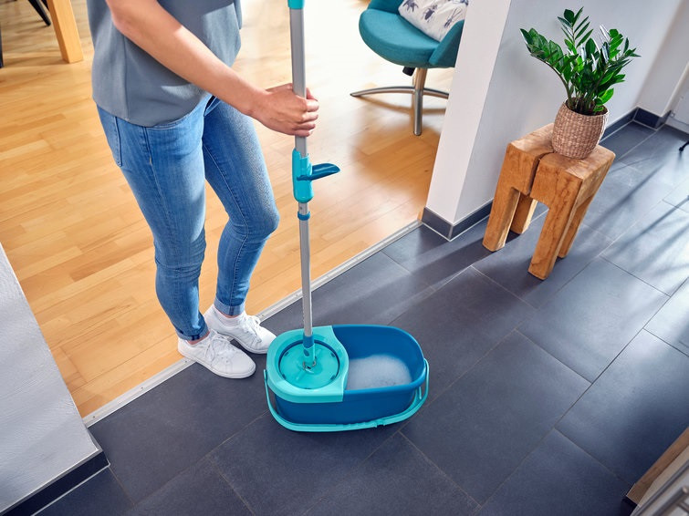 Zestaw Clean Twist Mop Ergo(mop + wiadro + wirówka) Leifheit - zdjęcie 1