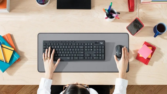 Zestaw LOGITECH MK295 US Silent Wireless - zdjęcie 5