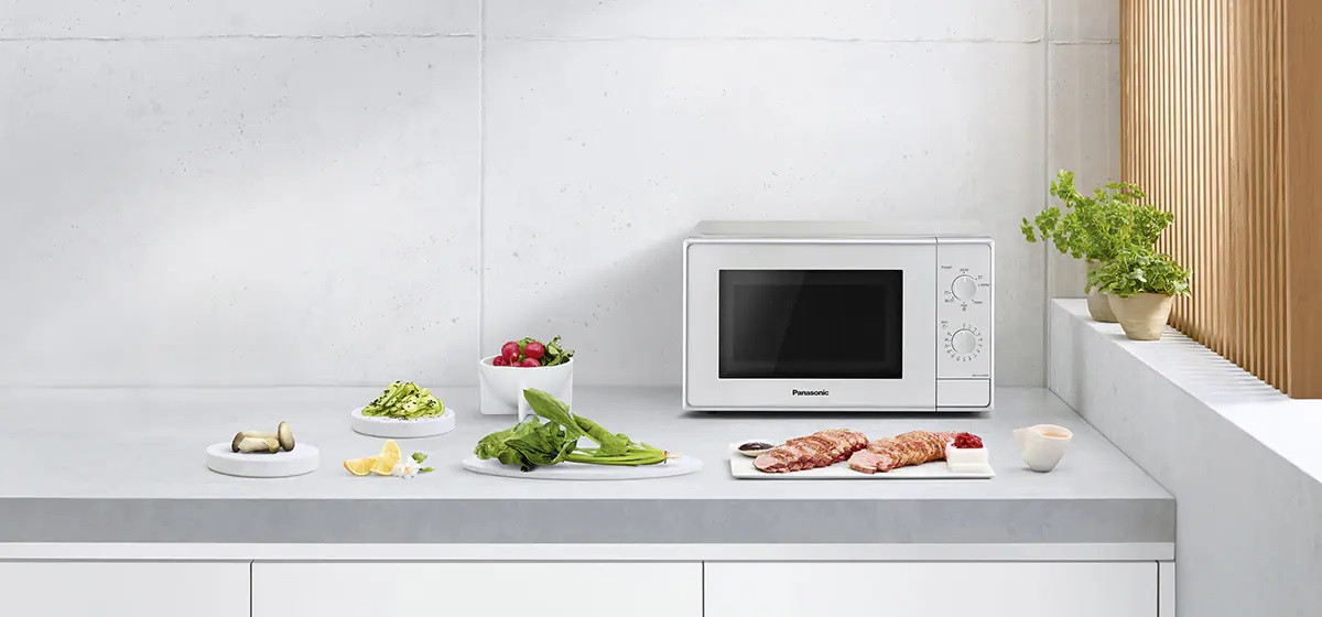 Kuchenka mikrofalowa Panasonic NN-K12JMMEPG - zdjęcie 1