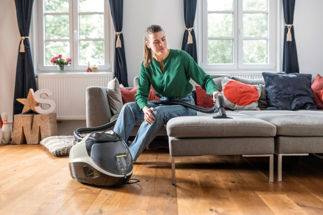 Odkurzacz parowy KARCHER SV 7 - 1.439-490.0 - zdjęcie 1