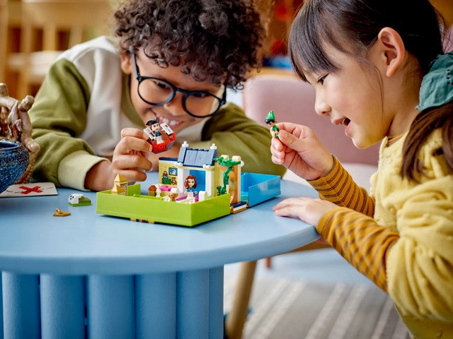 LEGO Disney Classic 43220 Książka z przygodami Piotrusia Pana i Wendy - zdjęcie 6