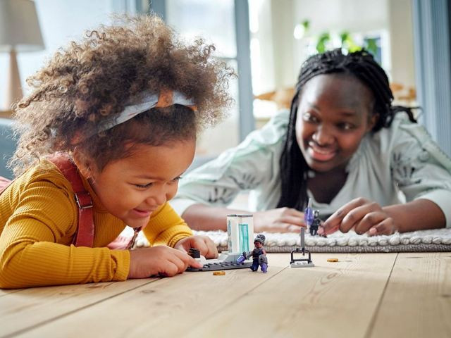 LEGO Super Heroes 76212 Laboratorium Shuri - zdjęcie 6