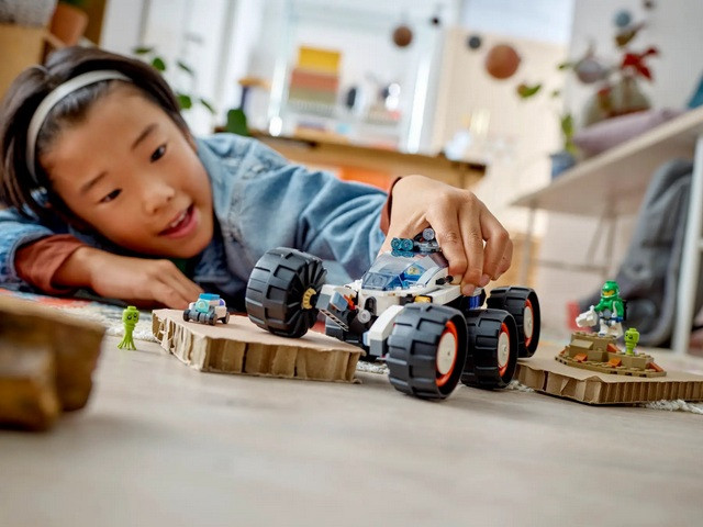 LEGO City 60431 Kosmiczny łazik i badanie życia w kosmosie - zdjęcie 6