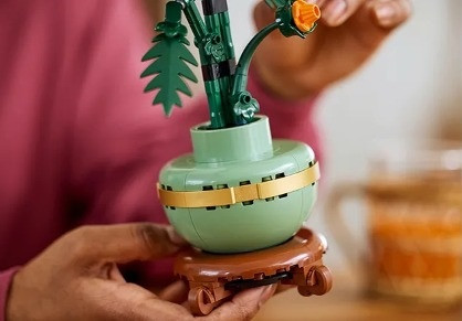 LEGO ICONS 10368 Botanicals - Chryzantema - zdjęcie 4