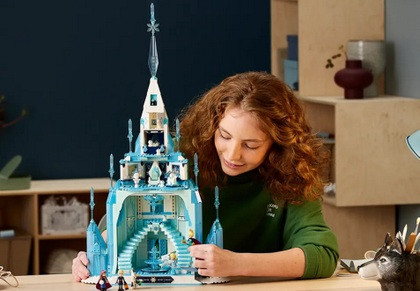 LEGO Disney Frozen 43197 Lodowy Zamek - zdjęcie 8