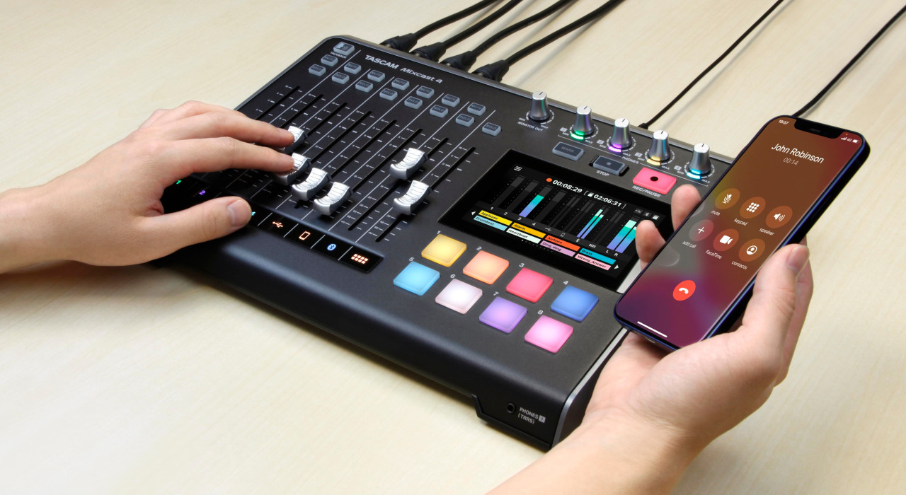 Tascam Mixcast 4 - Mikser do nagrywania podcastów - zdjęcie 5