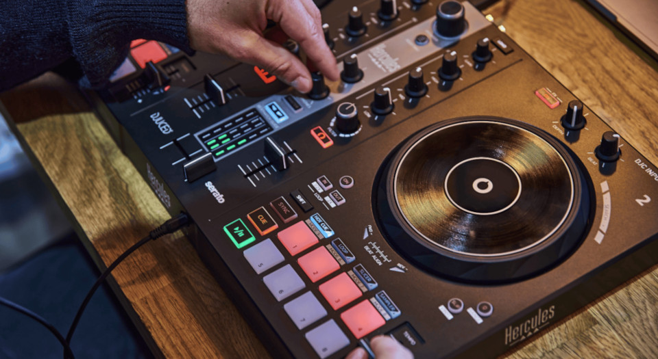 Hercules DJControl Inpulse 300 MK2 - Kontroler DJ - zdjęcie 2