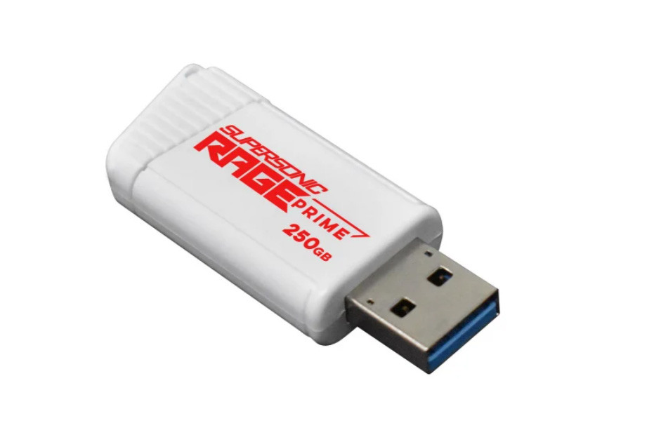 Patriot Rage Prime 600 MB/s 256GB USB 3.2 8k IOPs - zdjęcie 2