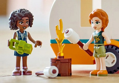 LEGO Friends 41726 Wakacyjna wyprawa na biwak - zdjęcie 4
