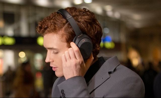 Słuchawki bezprzewodowe Sony WH1000XM4 czarne - zdjęcie 7