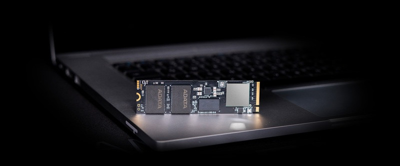 Dysk SSD ADATA XPG GAMMIX S70 BLADE 512GB M.2 2280 PCIe Gen3x4 - zdjęcie 3