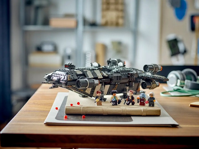 LEGO Star Wars 75374 Onyx Cinder - zdjęcie 10