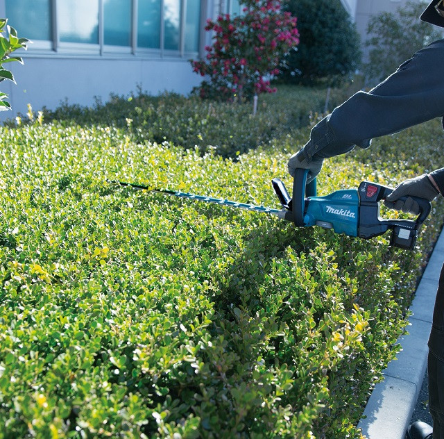 Nożyce do żywopłotu 750mm 18V bezAku DUH751Z MAKITA - zdjęcie 1