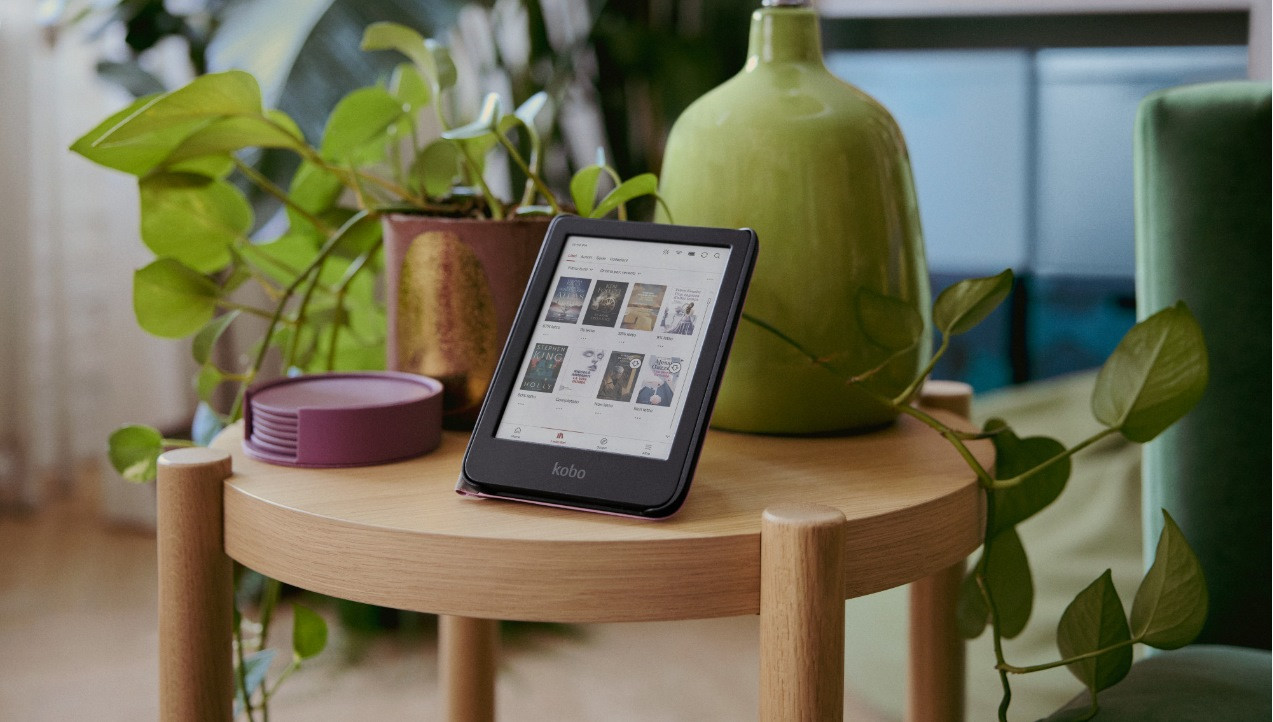 Czytnik e-booków Kobo Clara BW 6" E-Ink Carta 1300 HD 16GB WI-FI Black - zdjęcie 1