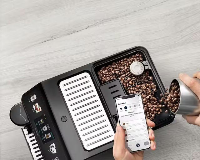 Ekspres ciśnieniowy DeLonghi ECAM 450.65.G - zdjęcie 4
