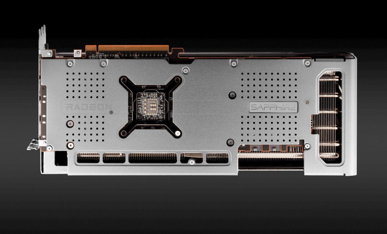 Karta graficzna SAPPHIRE RADEON RX 7800 XT NITRO+ GAMING OC 16GB GDDR6 - zdjęcie 9