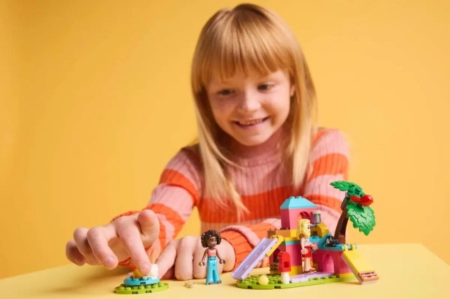 LEGO FRIENDS 42640 Plac zabaw dla świnek morskich - zdjęcie 6