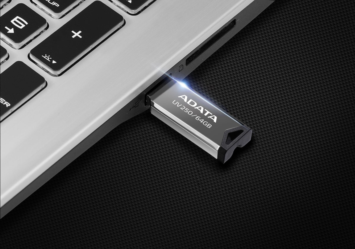 ADATA UV250 32GB USB2.0 Metallic - zdjęcie 2
