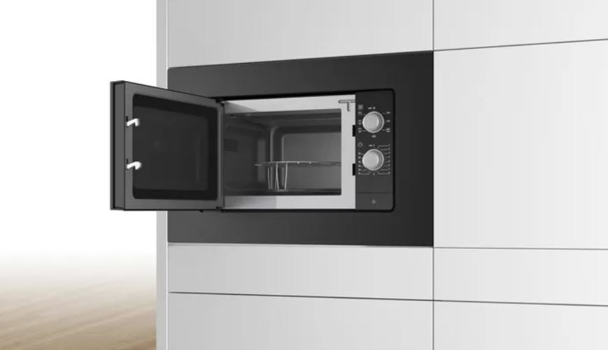 Kuchenka mikrofalowa BOSCH BEL620MB3 - zdjęcie 2