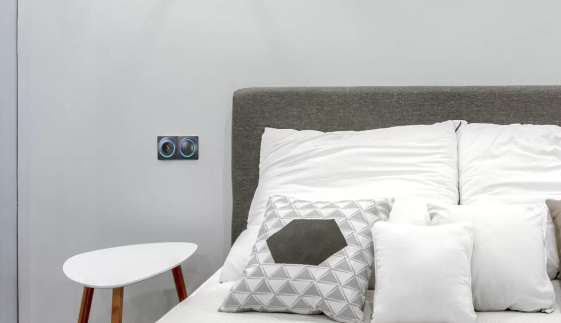 FIBARO FGWOE-011-8 Inteligentne gniazdko Walli Outlet antracyt - zdjęcie 4