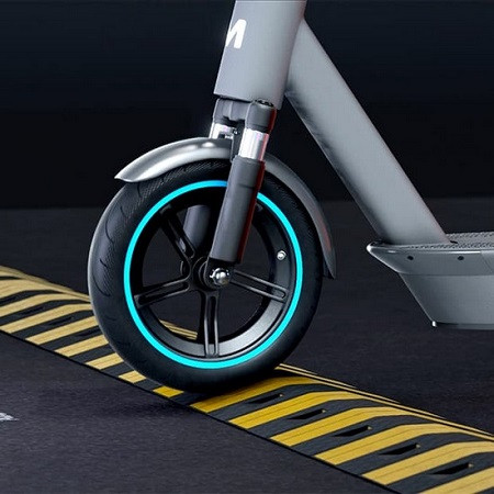Motus Hulajnoga Elektryczna Scooty 10 Plus 2022 - zdjęcie 2