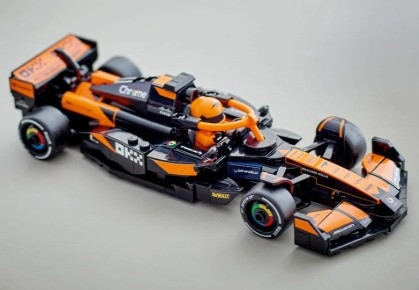 LEGO Speed Champions 77251 Bolid F1® McLaren Team MCL38 V29 - zdjęcie 3