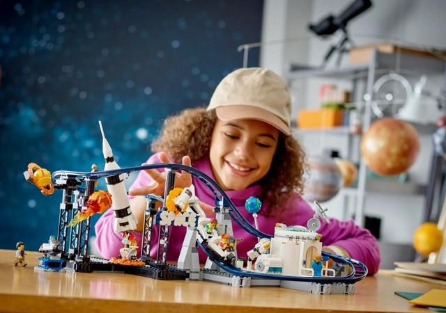 LEGO LEGO Creator 31142 Kosmiczna kolejka górska - zdjęcie 6