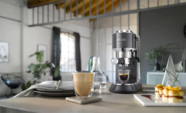 Ekspres do kawy DeLonghi EC885.GY - zdjęcie 2