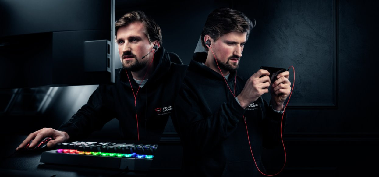 Słuchawki z mikrofonem TRUST GXT 408 Cobra czarno-czerwony (23029) - zdjęcie 1