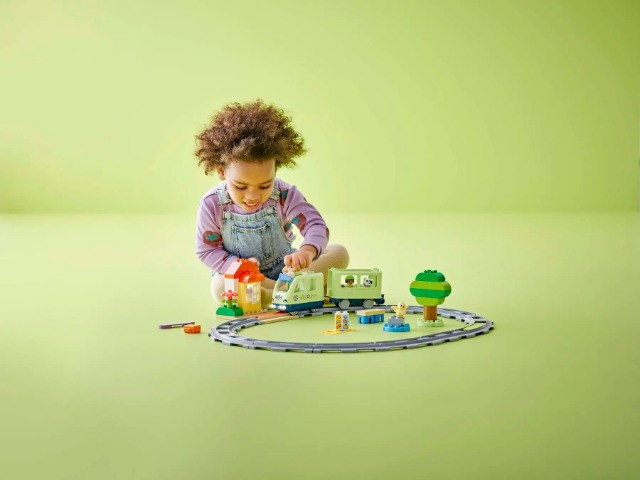 LEGO DUPLO TOWN 10427 Most i Tory Kolejowe - Zestaw Rozszerzający - zdjęcie 8