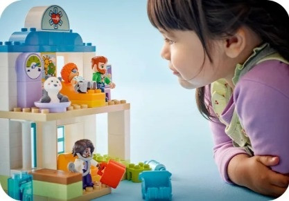 LEGO DUPLO TOWN 10449 Pierwszy raz: Wizyta u lekarza - zdjęcie 4