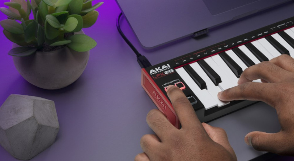 AKAI LPK 25 MKII - Mini klawiatura sterująca USB/MIDI - zdjęcie 3