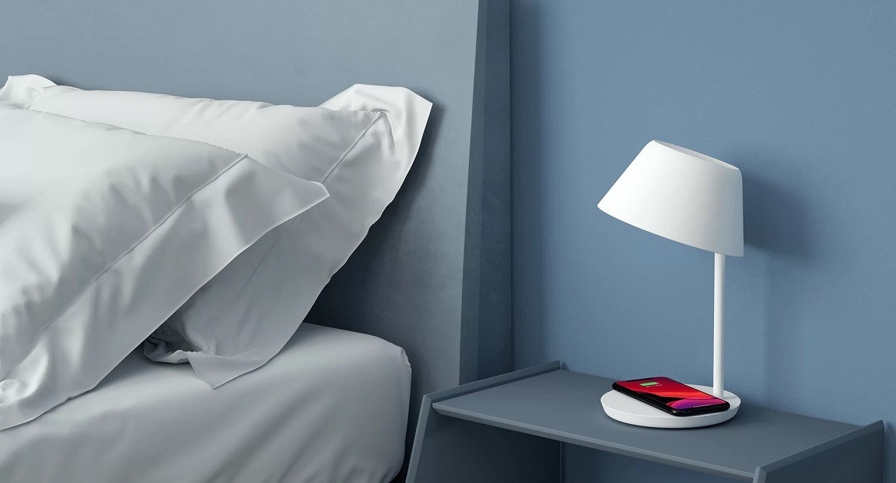 Inteligentna lampka nocna Yeelight Staria Pro YLCT03YL - zdjęcie 1