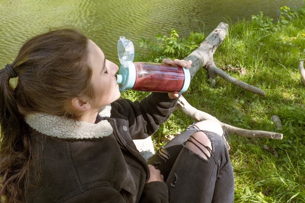 Blender Smoothie bezprzewodowy SM4002 CONCEPT - zdjęcie 3
