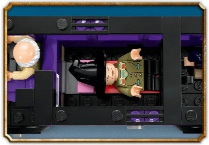 LEGO HARRY POTTER 76446 Przygoda na pokładzie Błędnego Rycerza - zdjęcie 4
