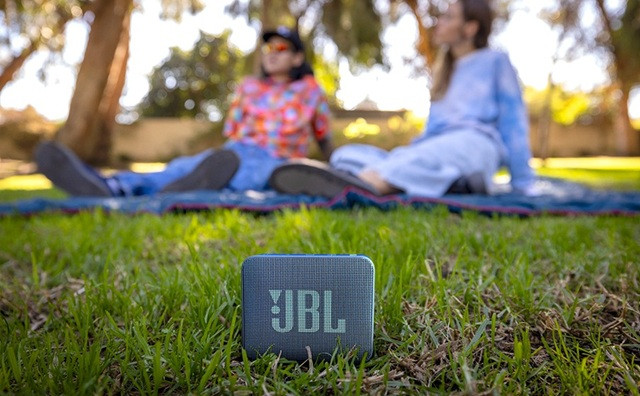 JBL GO ESSENTIAL 2 BLK głośnik przenośny BT czarny - zdjęcie 3