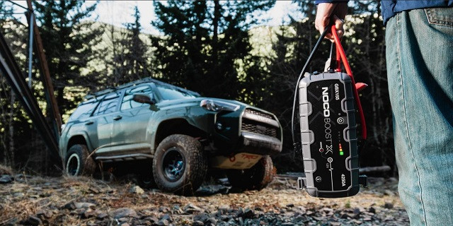 Noco GBX155 Boost X 12V 4250A Jump Starter Powerbank - zdjęcie 4
