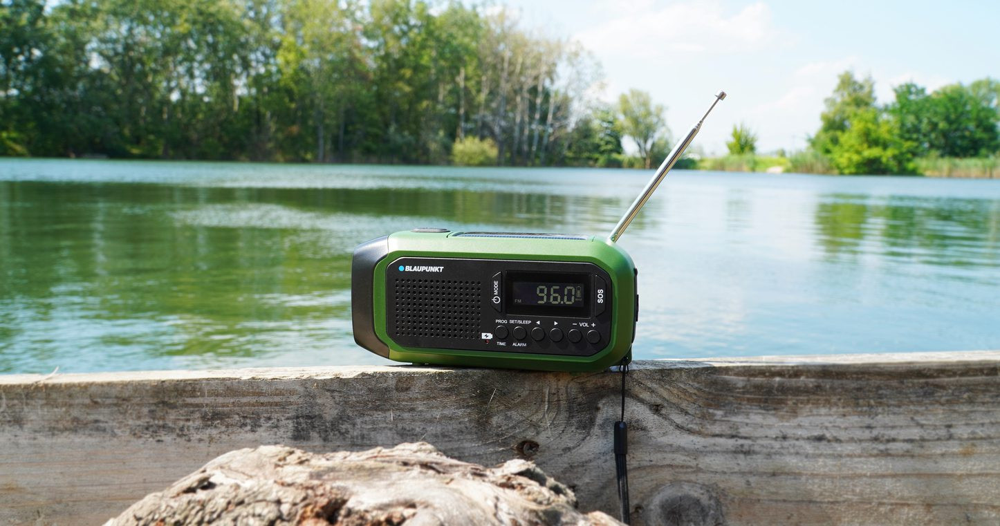Radio przenośne Blaupunkt ER20 z latarką - zdjęcie 2