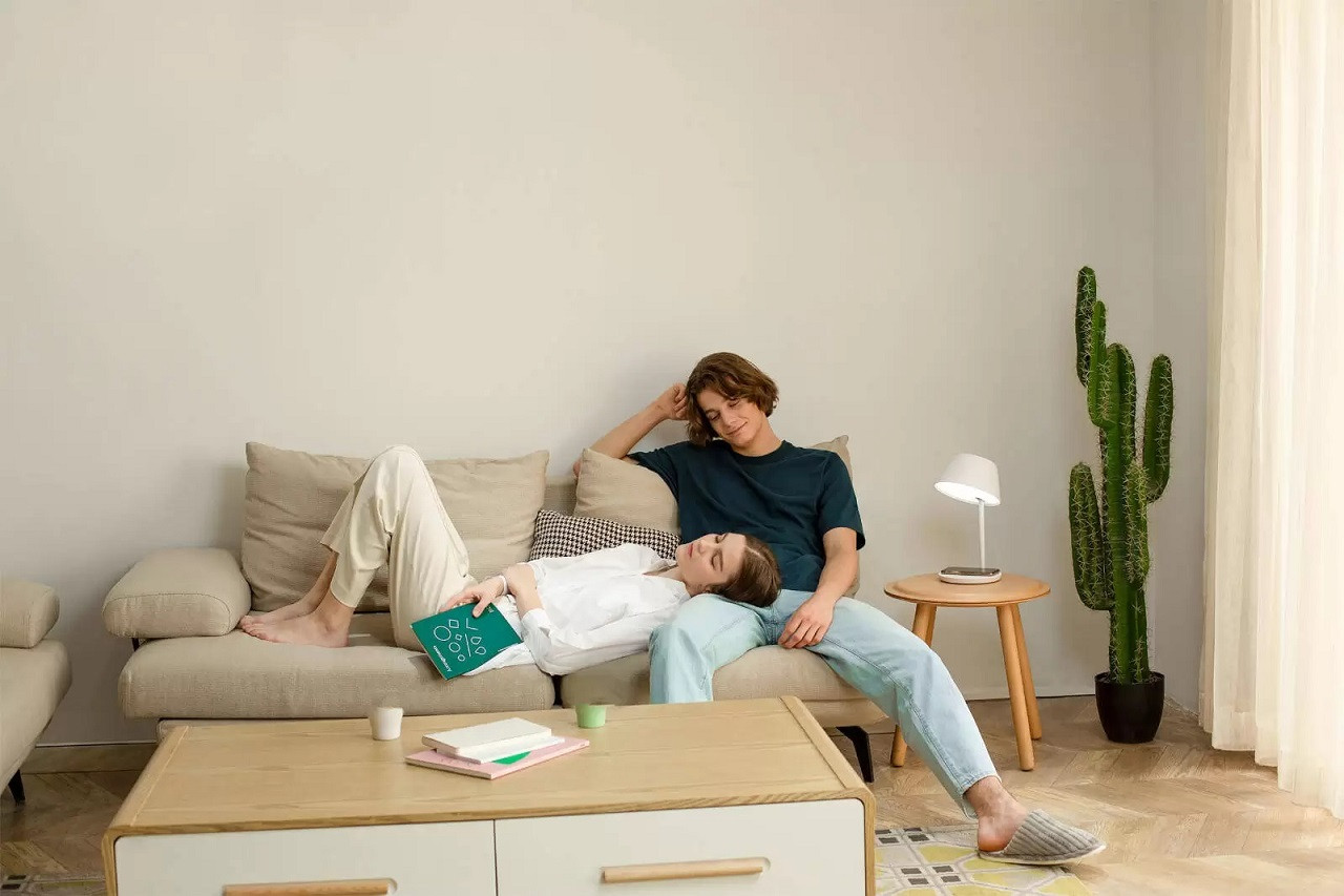 Inteligentna lampka nocna Yeelight Staria Pro YLCT03YL - zdjęcie 10