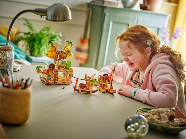 LEGO DISNEY 43258 PRINCESS 43258 - zdjęcie 3