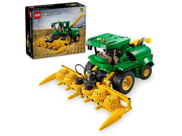 LEGO TECHNIC 42168 John Deere 9700 Forage Harvester - zdjęcie 1