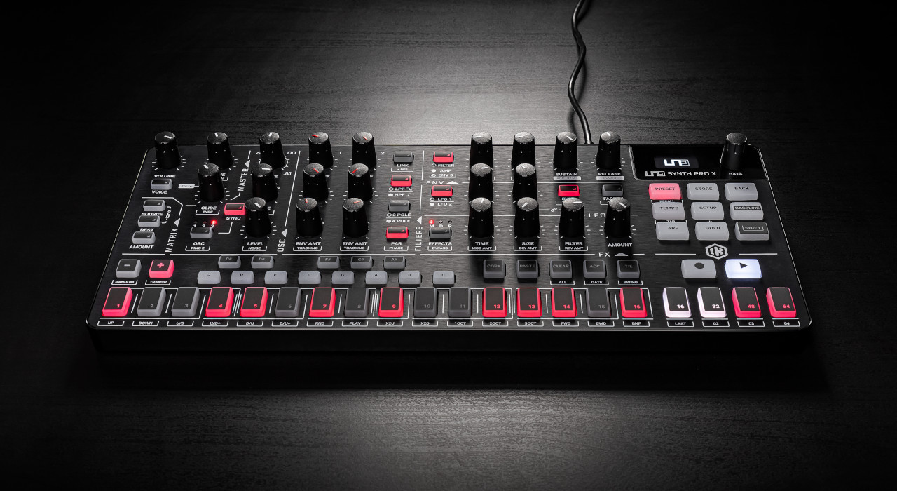 IK Uno Synth Pro X - Syntezator analogowy - zdjęcie 3